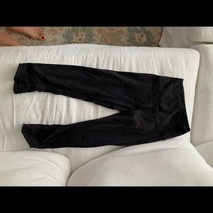 Black Lululemon Leggings size 6